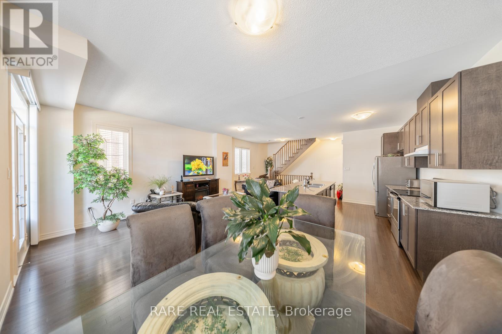 91 Fruitvale Circle, Brampton, Ontario  L7A 5C4 - Photo 15 - W12197792