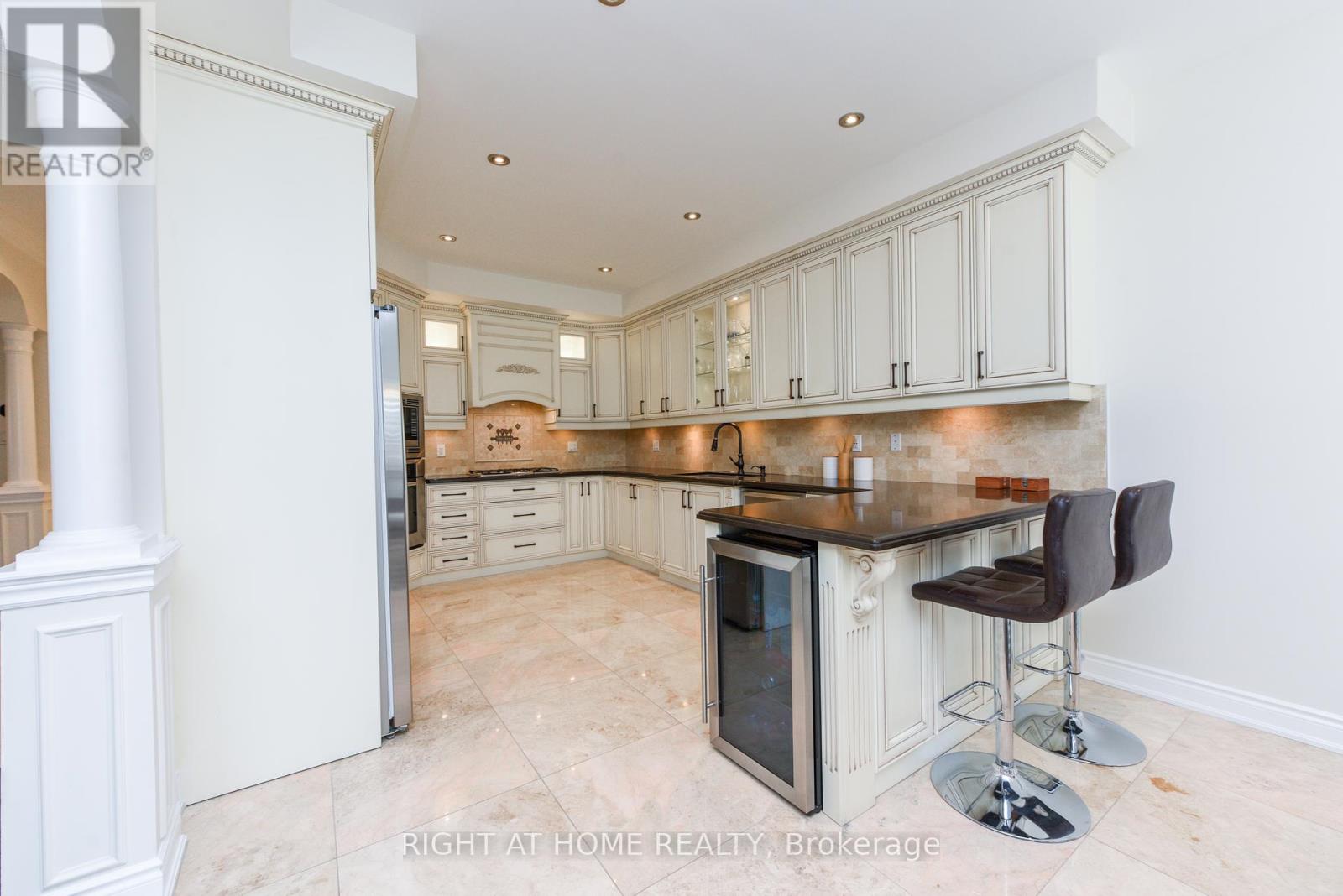 7148 Wrigley Court, Mississauga (Meadowvale Village), Ontario  L5W 0C8 - Photo 12 - W12197796