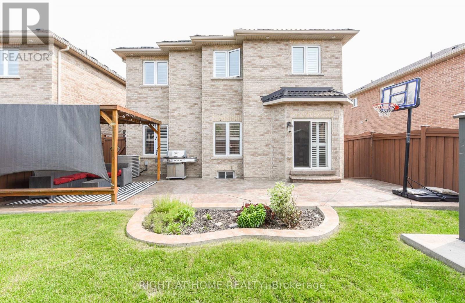 7148 Wrigley Court, Mississauga (Meadowvale Village), Ontario  L5W 0C8 - Photo 34 - W12197796