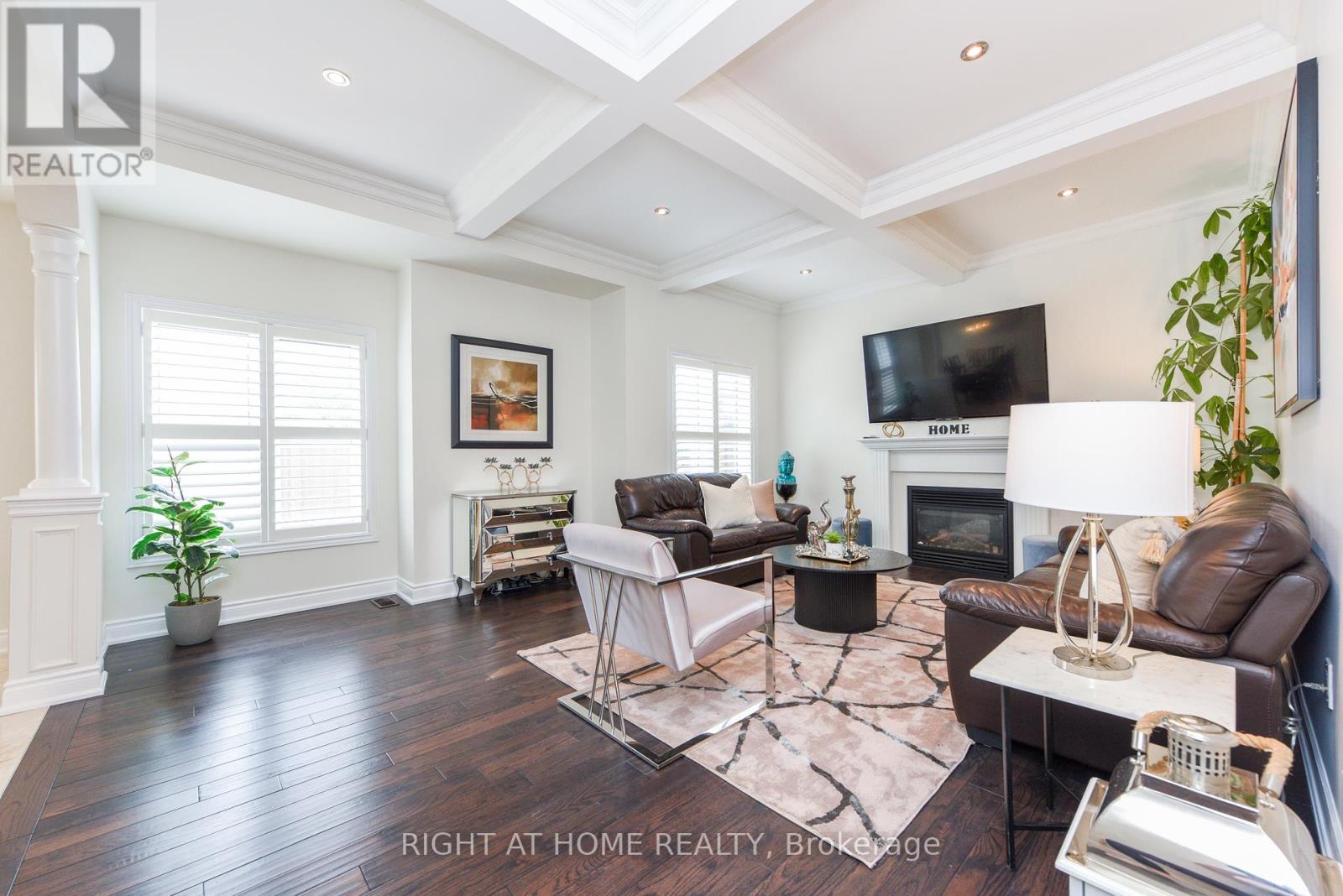 7148 Wrigley Court, Mississauga (Meadowvale Village), Ontario  L5W 0C8 - Photo 9 - W12197796