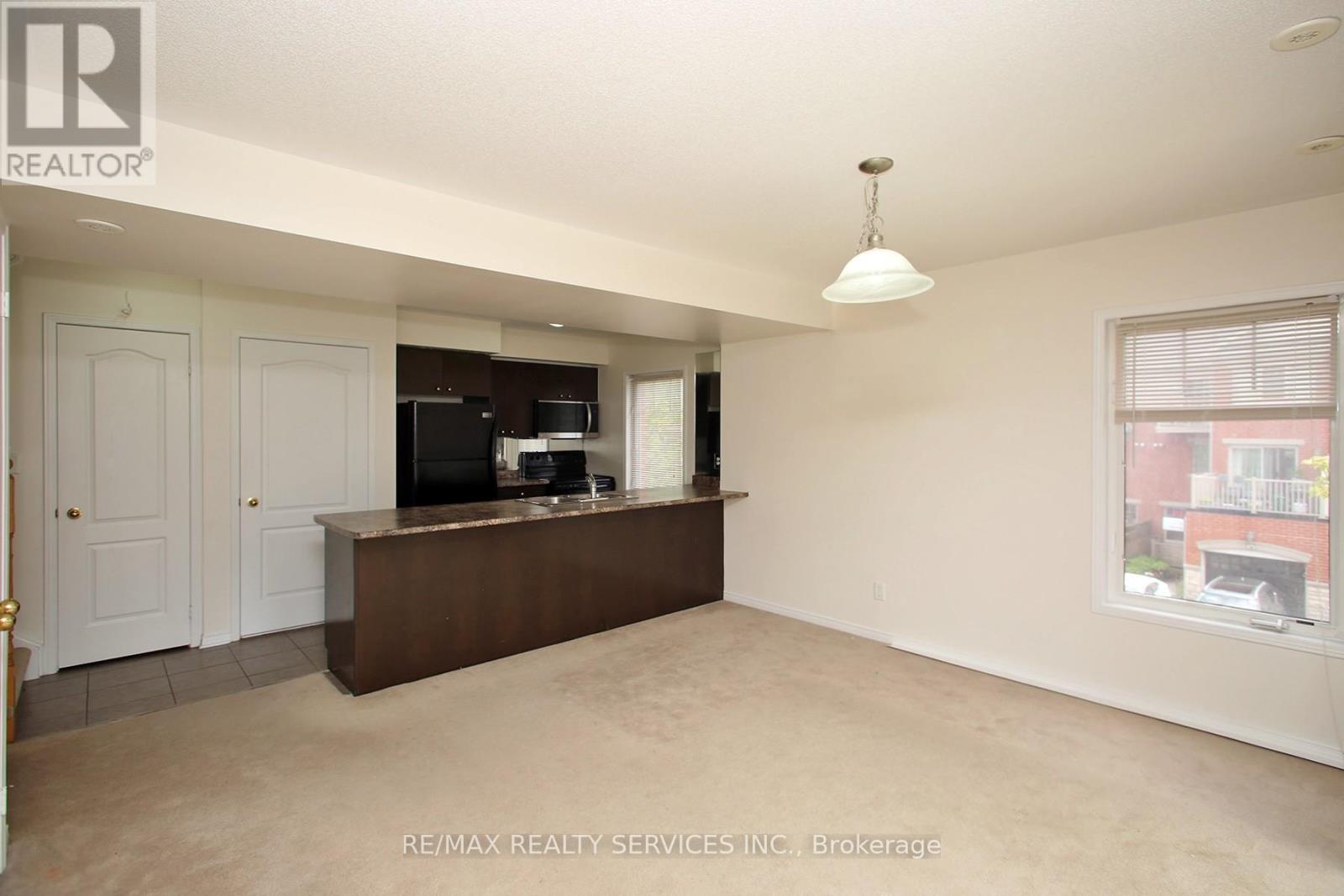12 - 3250 Bentley Drive, Mississauga, Ontario  L5M 0P7 - Photo 7 - W12197829