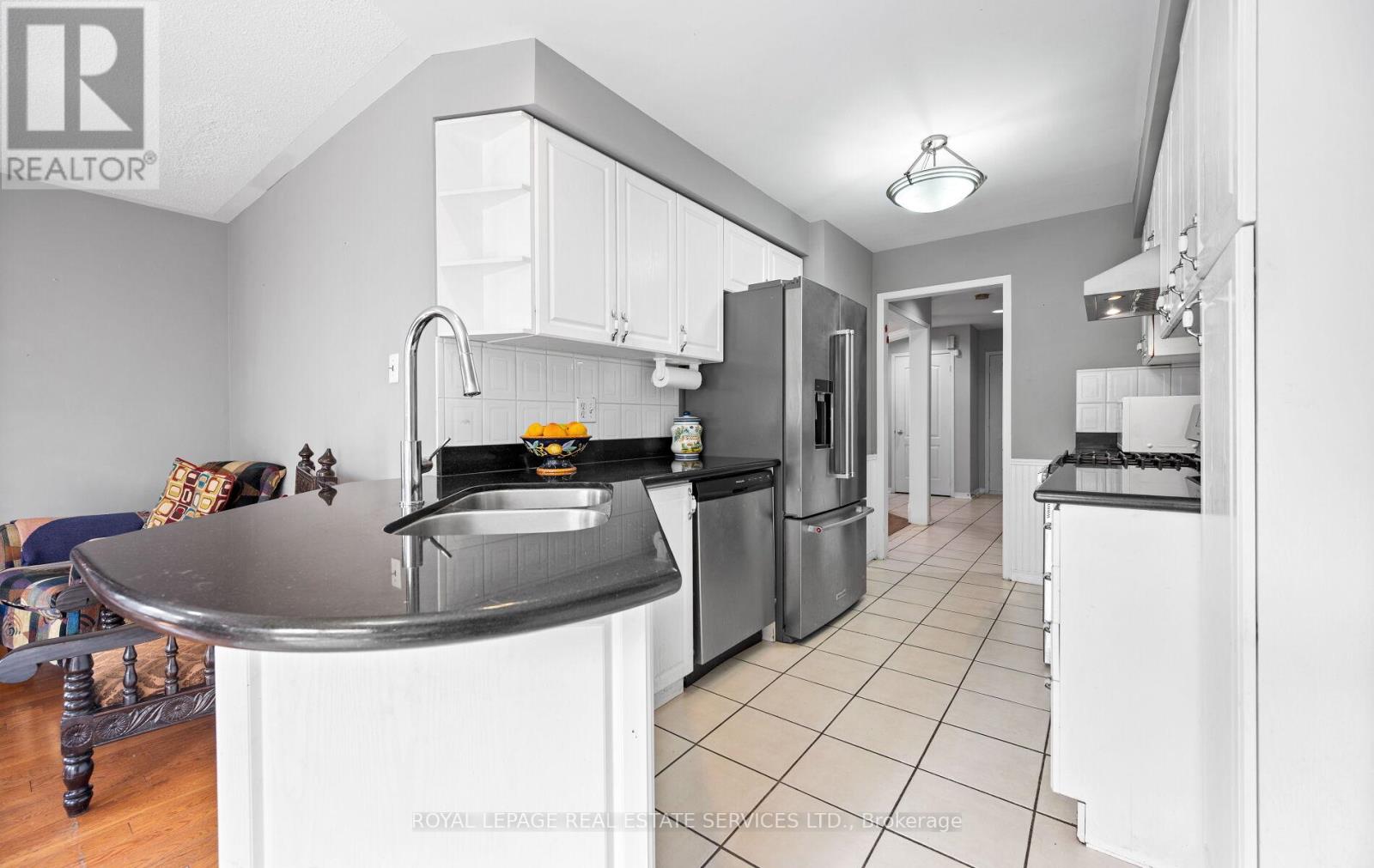 812 Golden Farmer Way, Mississauga (Meadowvale Village), Ontario  L5W 1A7 - Photo 24 - W12197873