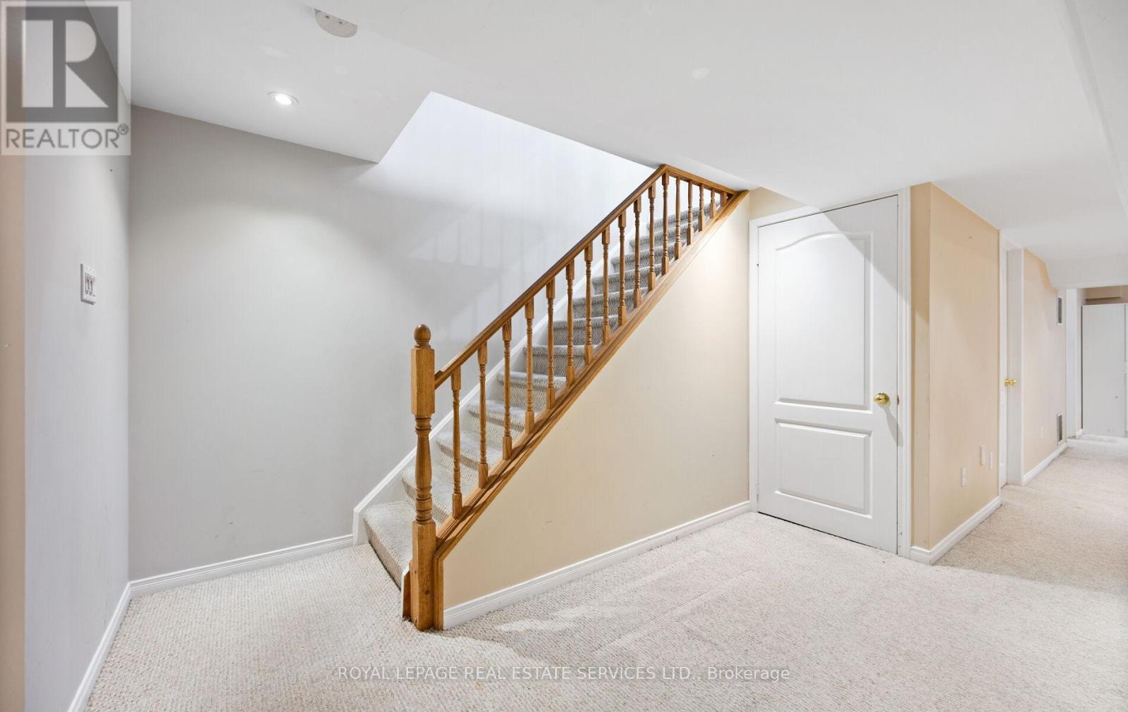812 Golden Farmer Way, Mississauga (Meadowvale Village), Ontario  L5W 1A7 - Photo 38 - W12197873