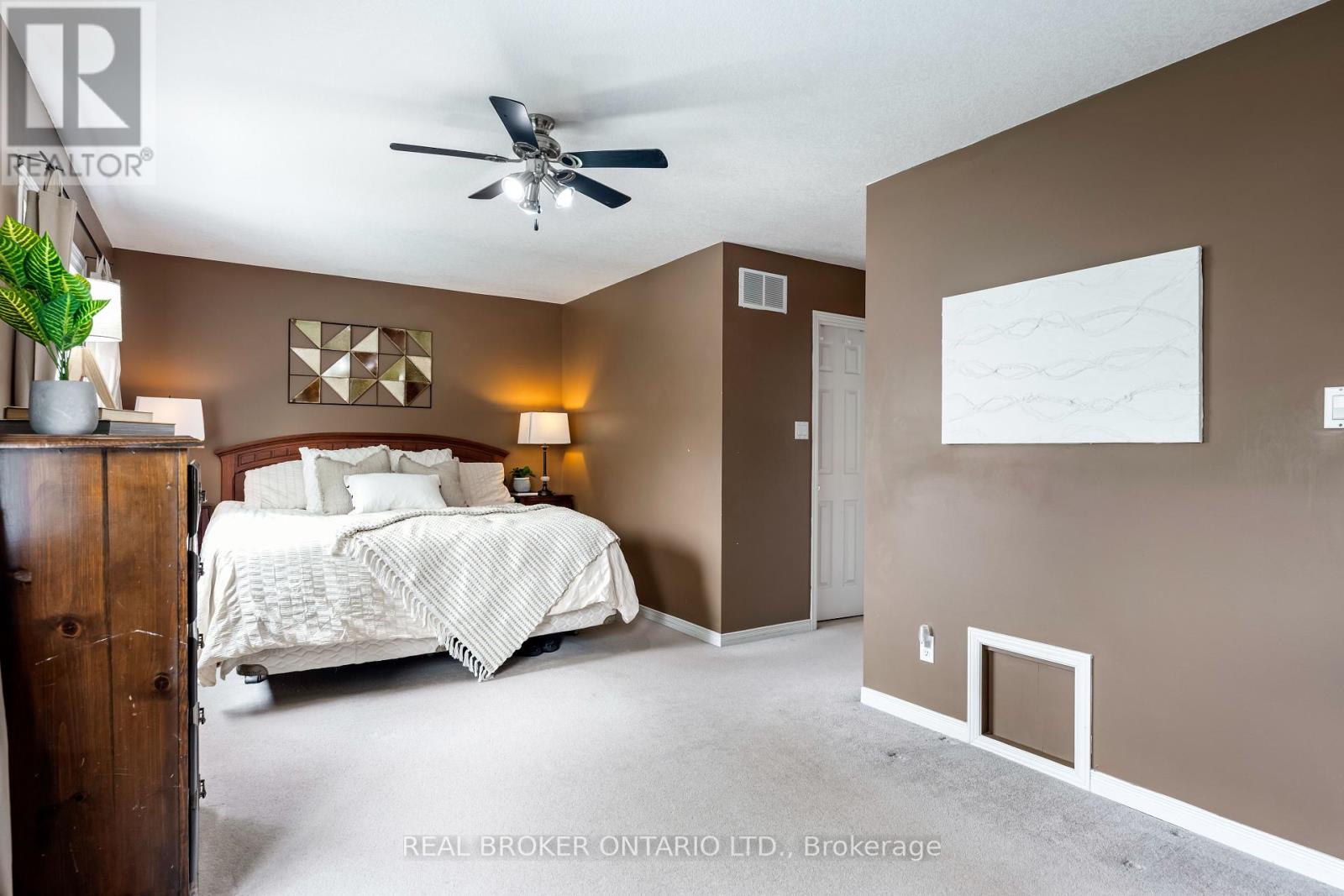 107 Glengarry Road, Orangeville, Ontario  L9W 5E4 - Photo 17 - W12197892