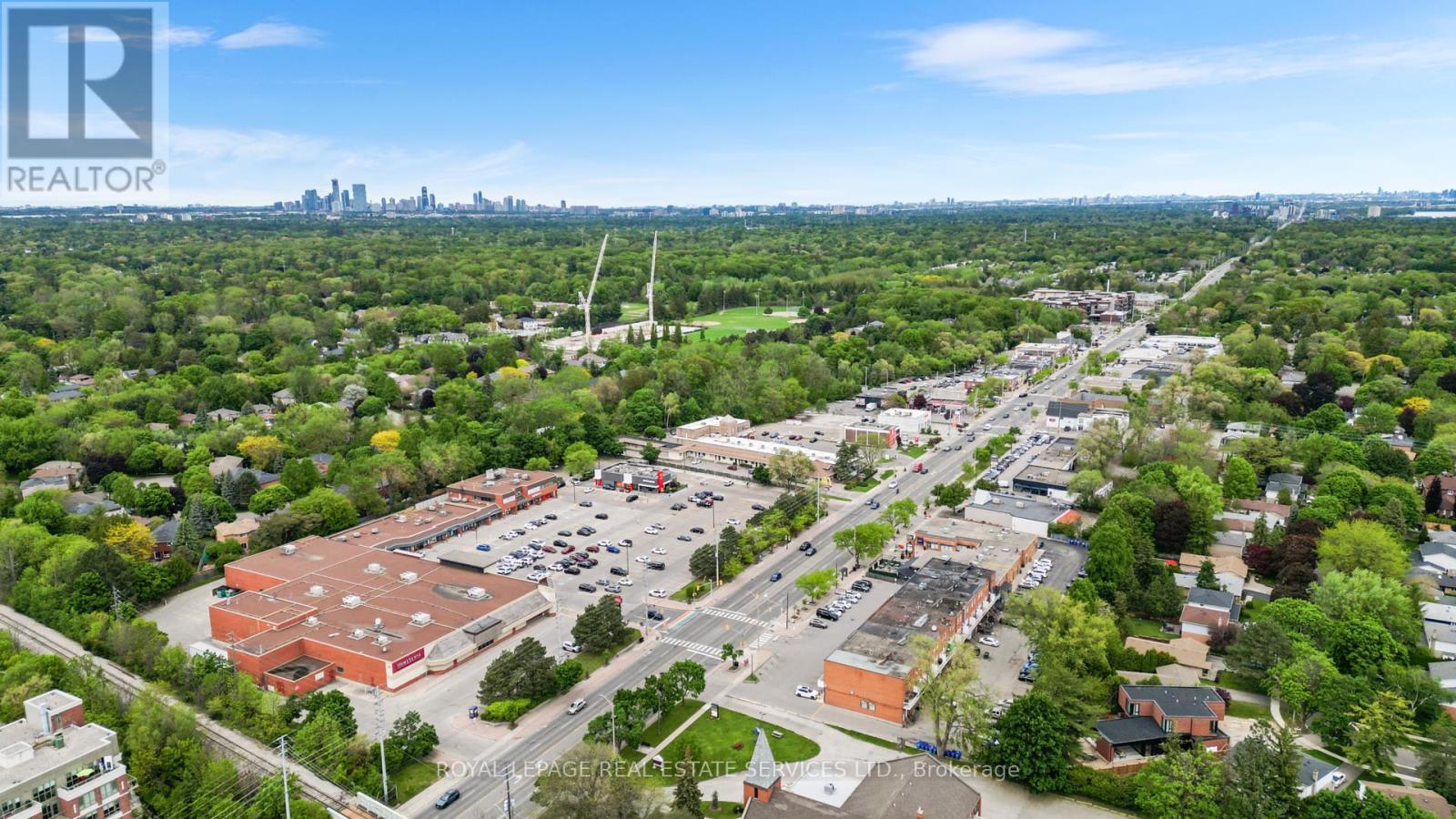 1820 Balsam Avenue, Mississauga, Ontario  L5J 1L2 - Photo 20 - W12197904