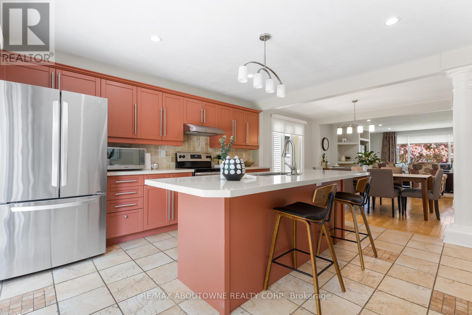 1143 Shaw Street, Oakville, Ontario  L6L 2S1 - Photo 15 - W12197911