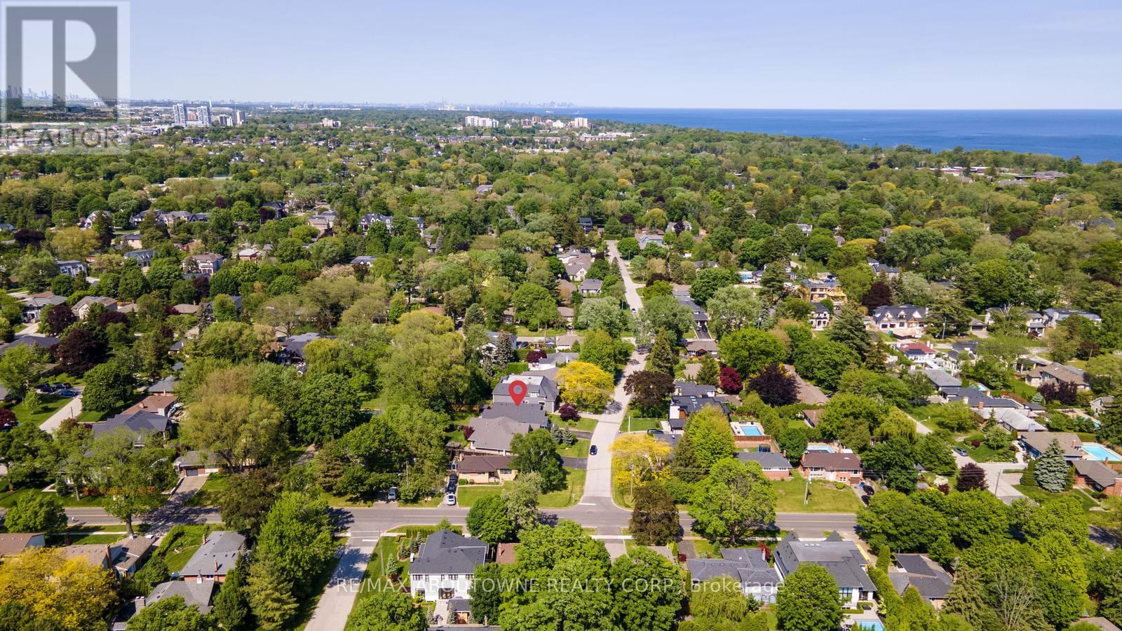 1143 Shaw Street, Oakville, Ontario  L6L 2S1 - Photo 40 - W12197911