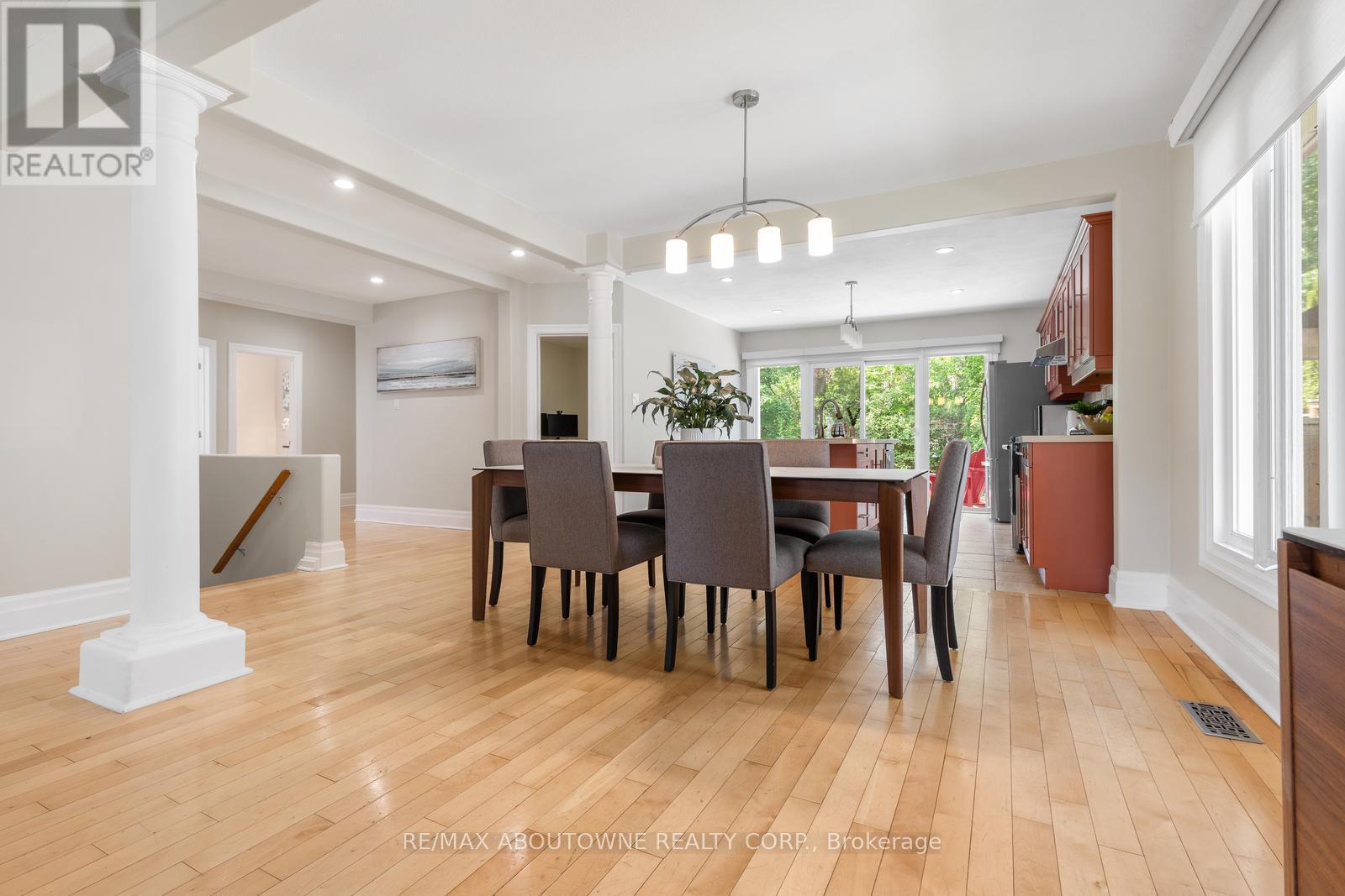 1143 Shaw Street, Oakville, Ontario  L6L 2S1 - Photo 7 - W12197911