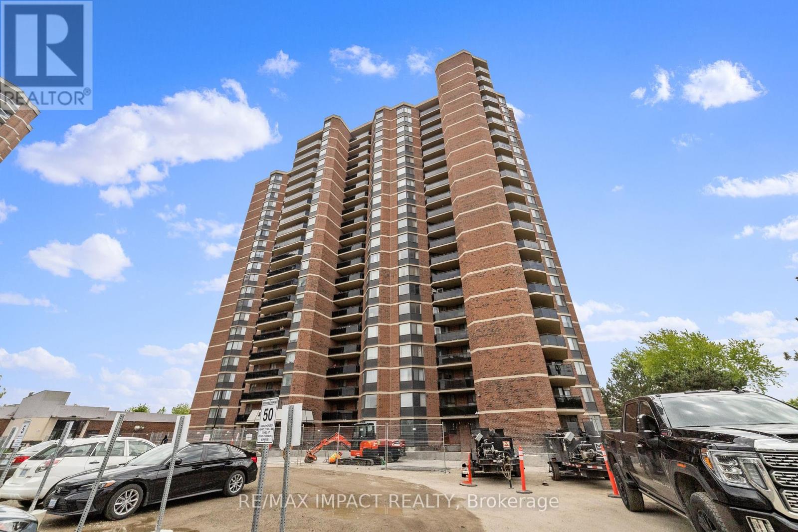 1809 - 234 Albion Road, Toronto, Ontario  M9W 6A5 - Photo 3 - W12197936
