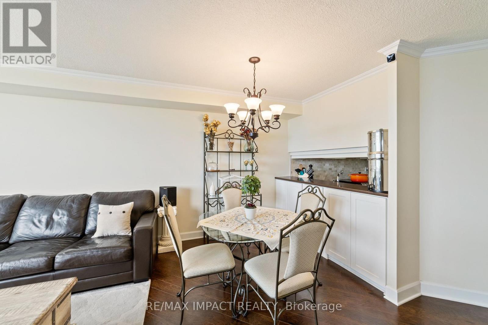 1809 - 234 Albion Road, Toronto, Ontario  M9W 6A5 - Photo 8 - W12197936