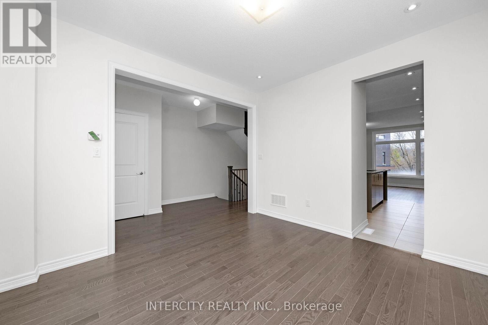 36 Queenpost Drive, Brampton, Ontario  L6Y 6L2 - Photo 20 - W12197937