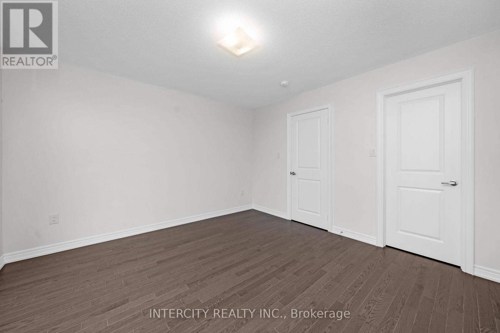 36 Queenpost Drive, Brampton, Ontario  L6Y 6L2 - Photo 24 - W12197937