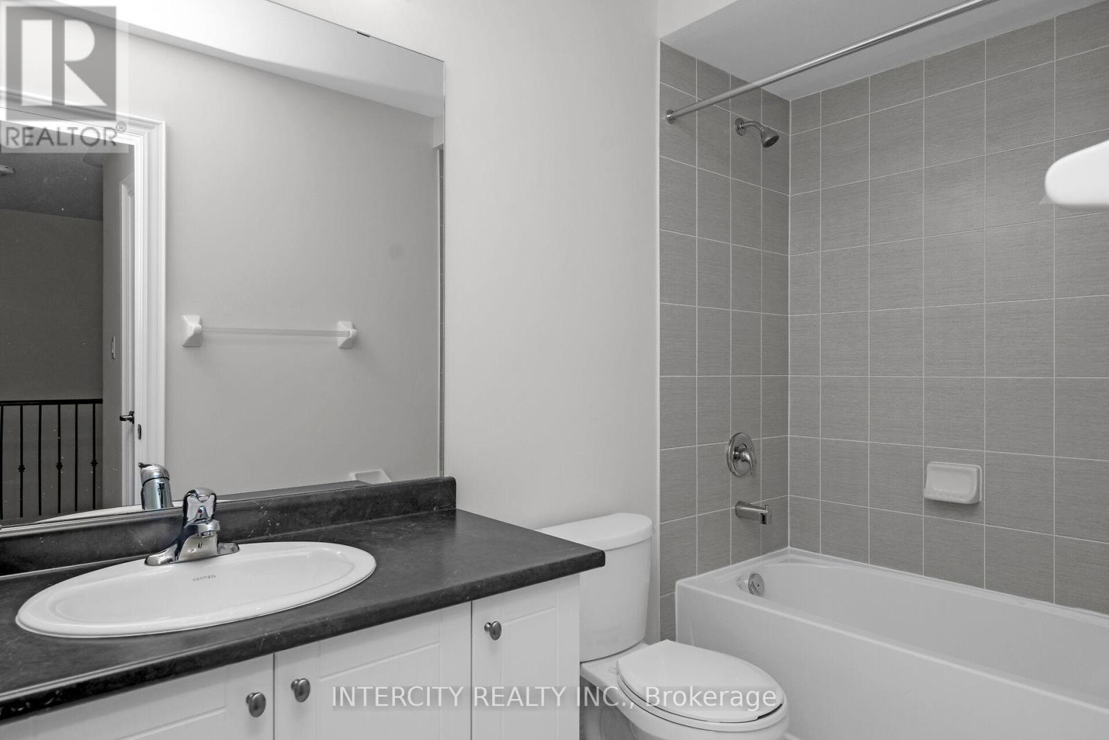 36 Queenpost Drive, Brampton, Ontario  L6Y 6L2 - Photo 31 - W12197937