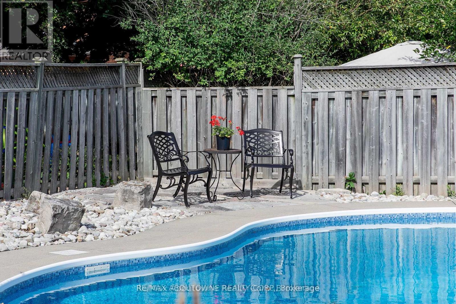 1534 Heritage Way, Oakville, Ontario  L6M 2Z7 - Photo 38 - W12197994