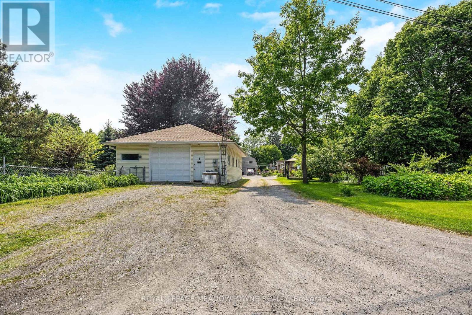 1 Caseley Drive, Halton Hills, Ontario  L0P 1K0 - Photo 30 - W12198017