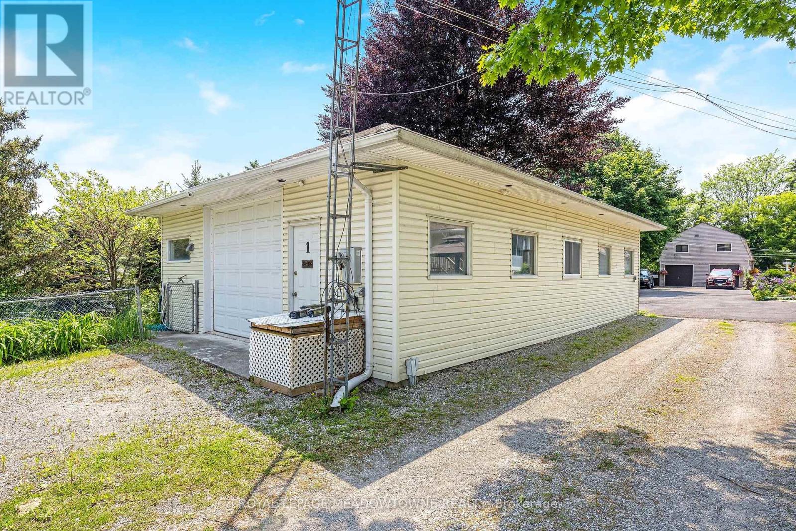 1 Caseley Drive, Halton Hills, Ontario  L0P 1K0 - Photo 31 - W12198017