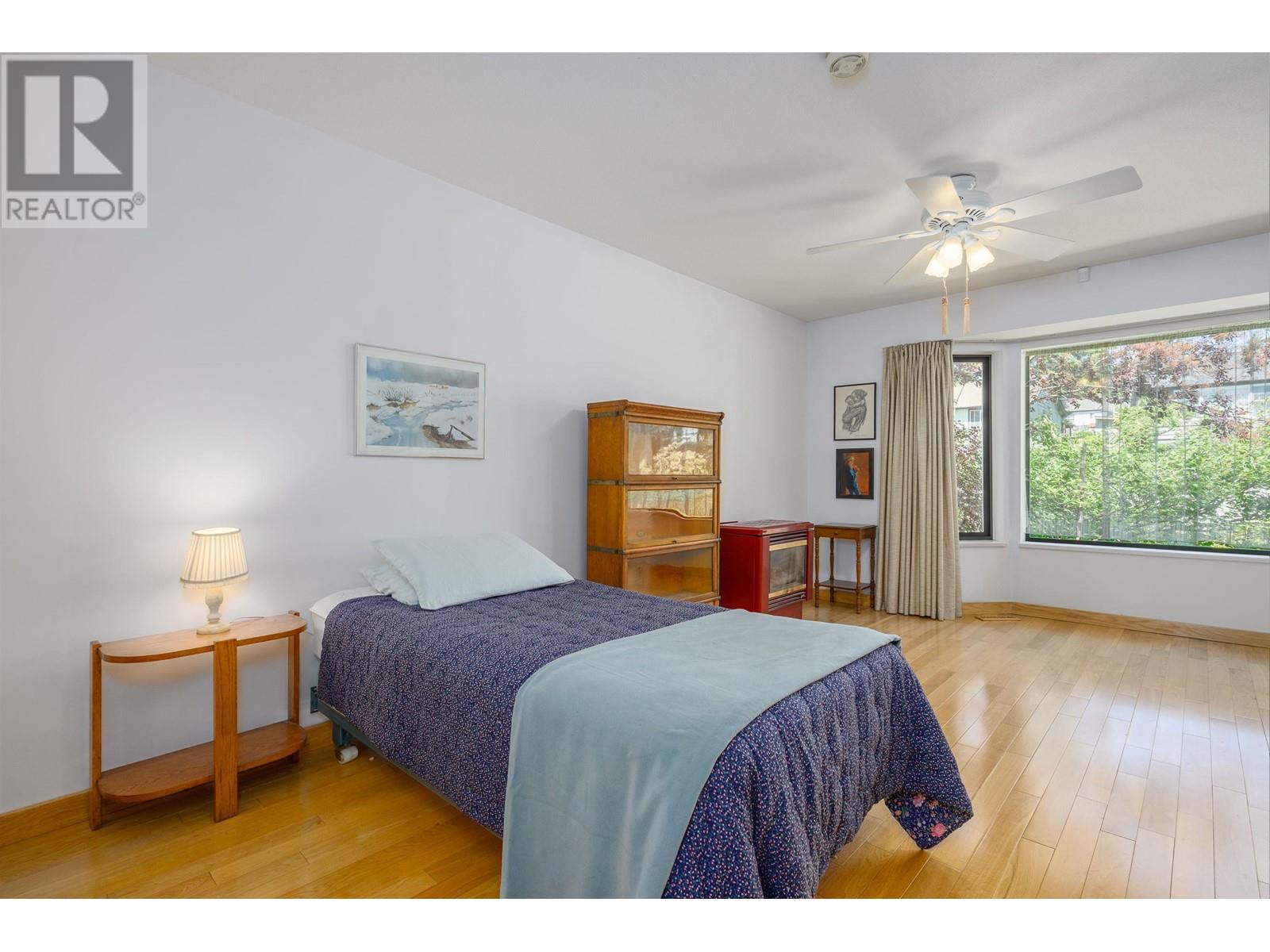 513 E 5th Street, North Vancouver, British Columbia  V7L 1M5 - Photo 14 - R3011732