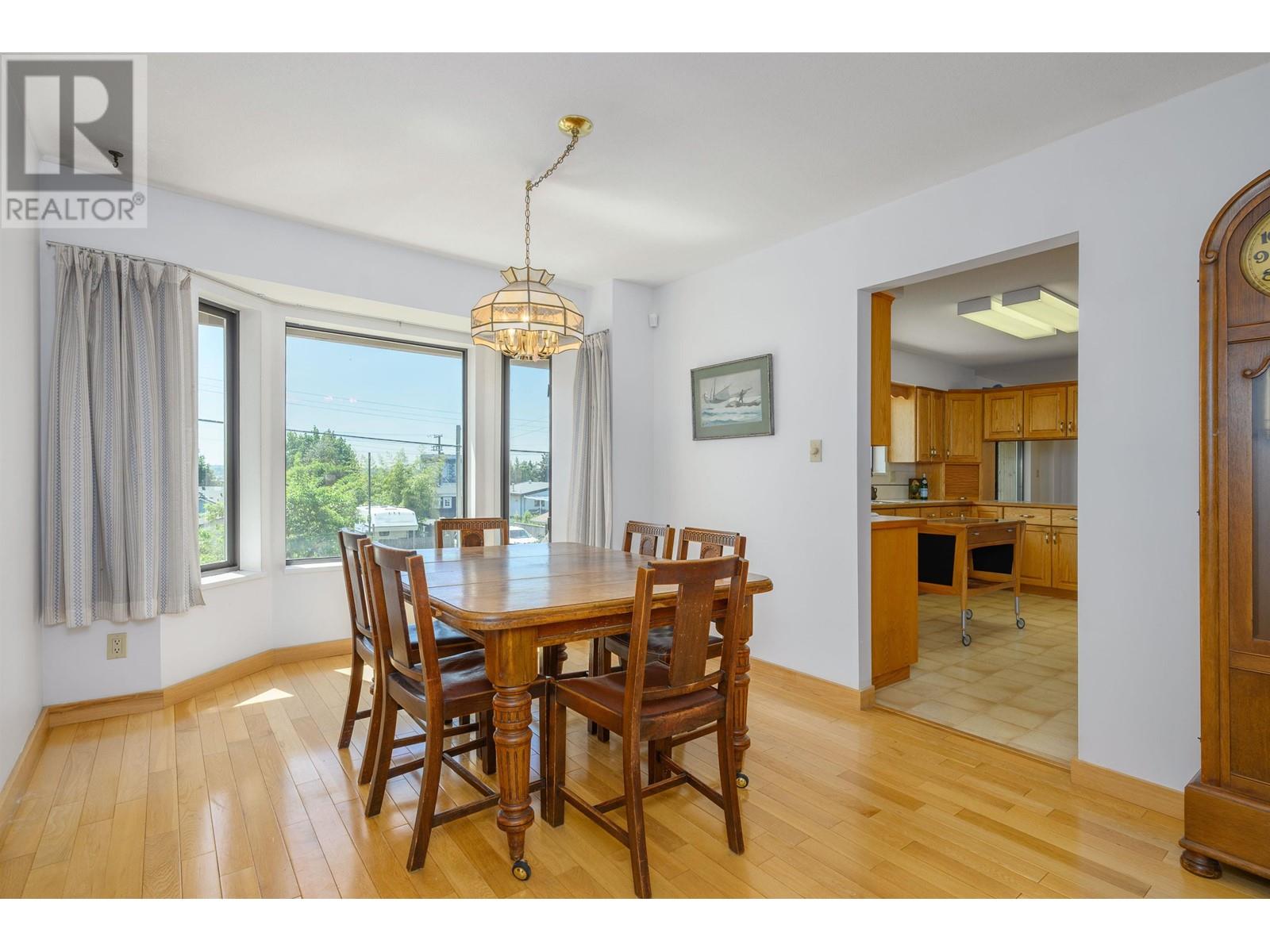 513 E 5th Street, North Vancouver, British Columbia  V7L 1M5 - Photo 8 - R3011732