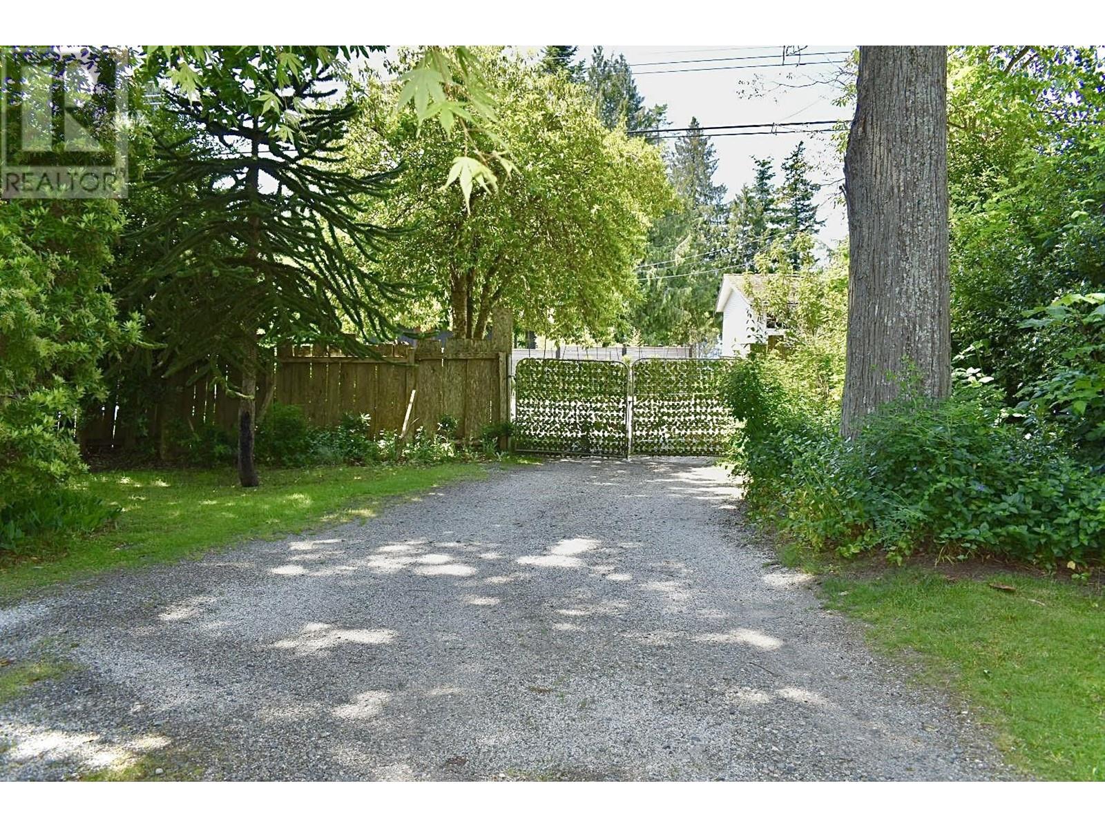 8084 Redrooffs Road, Halfmoon Bay, British Columbia  V7Z 1C7 - Photo 19 - R3011739