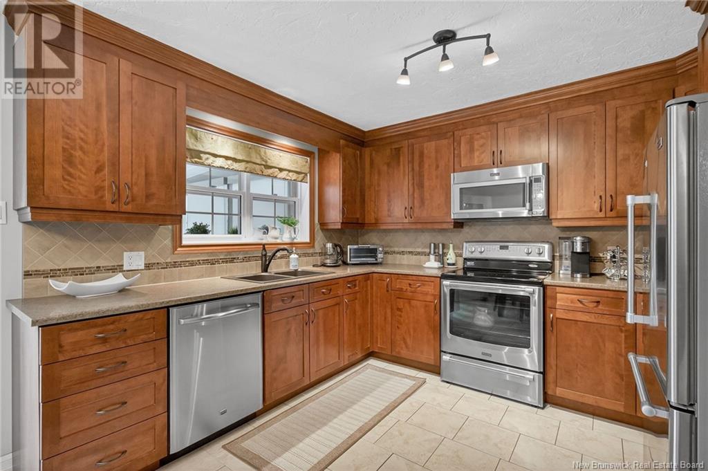 Property at 96 Columbus Avenue image 3