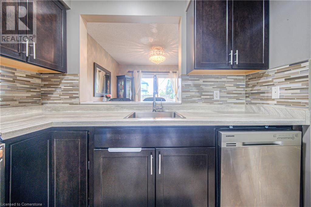 56 Whittaker Crescent, Cambridge, Ontario N1T 1Y7 - Photo 18 - 40733651