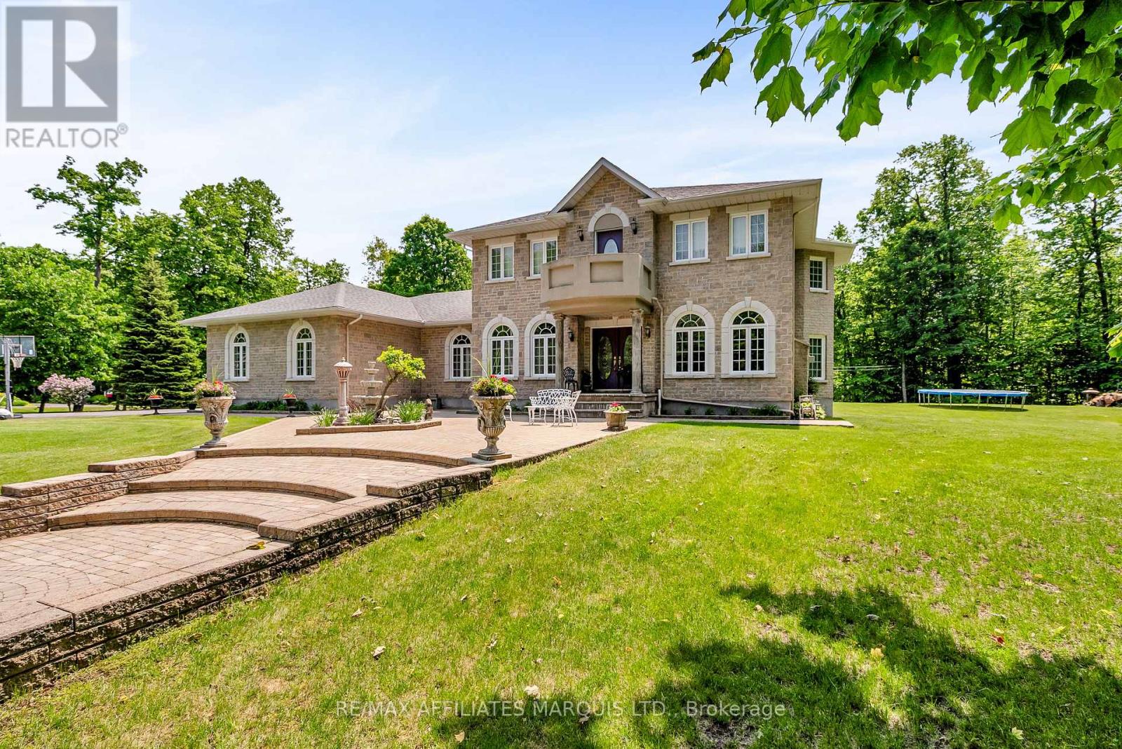 16935 BEAVER DAM DRIVE, South Stormont, Ontario