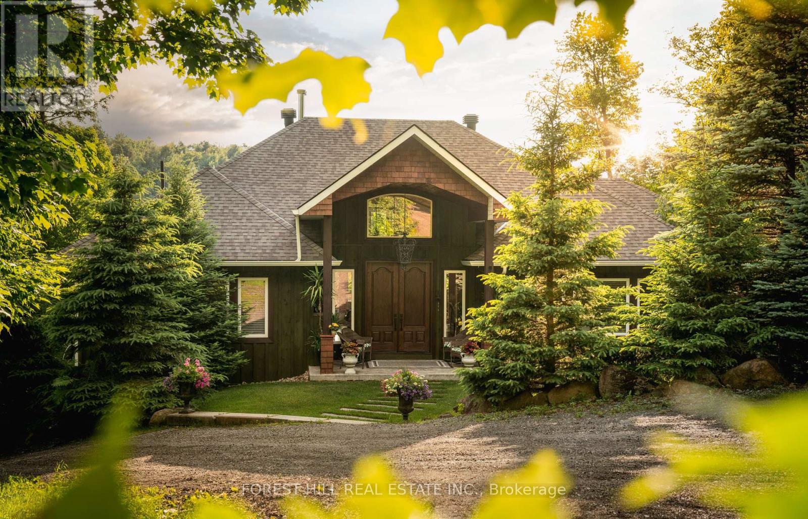 12 Cardinal Court, Mckellar, Ontario  P2A 0B4 - Photo 3 - X12197914