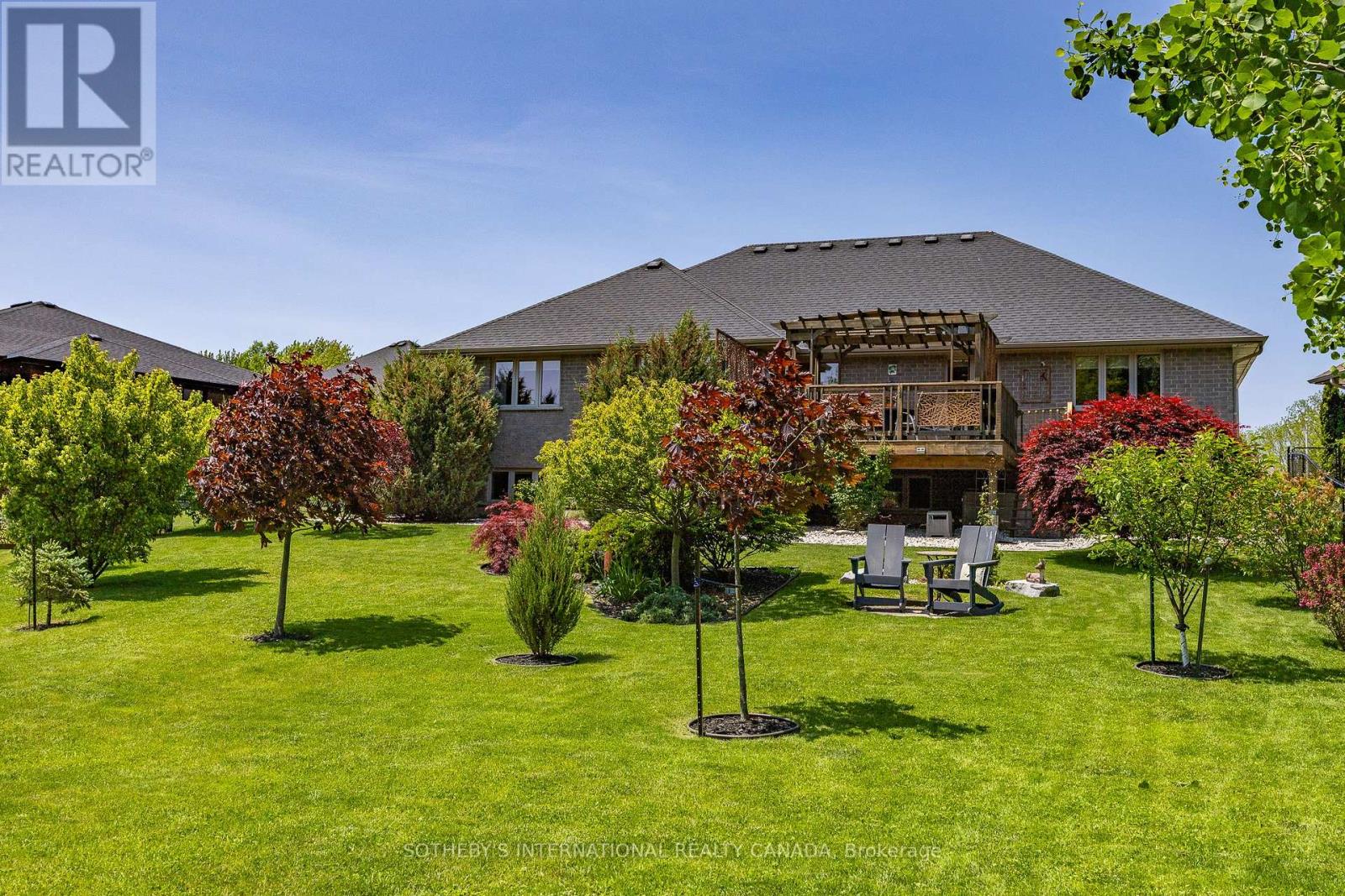 25 Birch Avenue, Norfolk, Ontario  N0A 1N6 - Photo 4 - X12198032