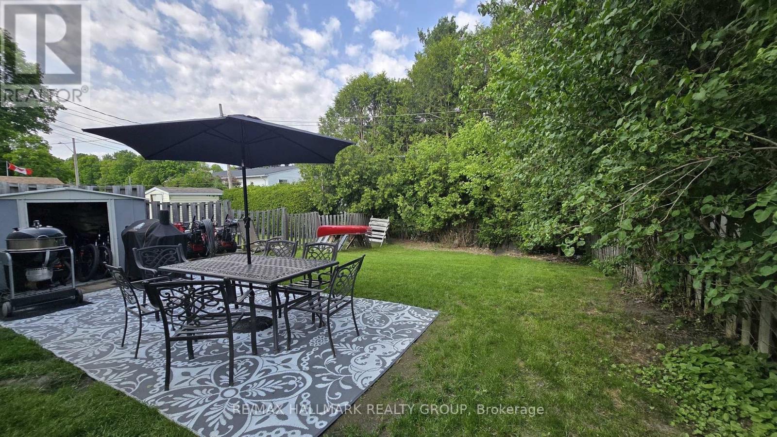 228 Airth Boulevard, Renfrew, Ontario  K7V 2J8 - Photo 6 - X12198052