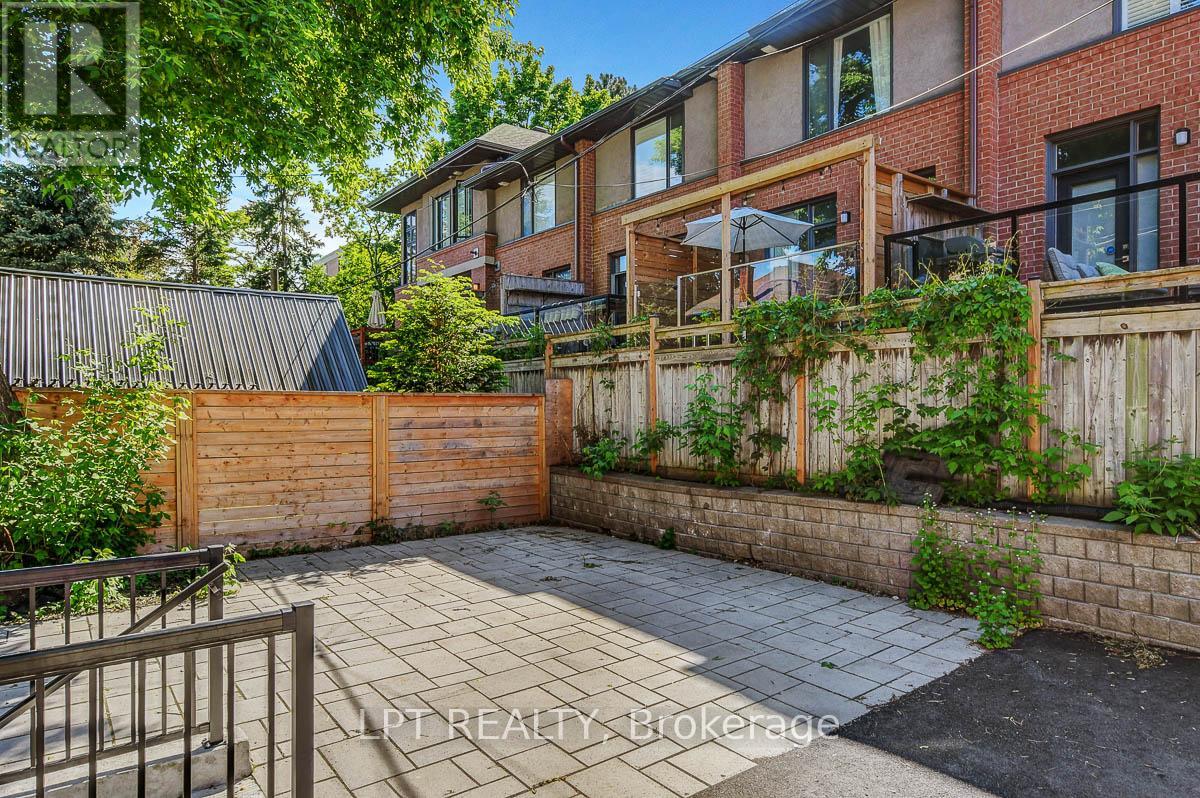 111 Greenfield Avenue, Ottawa, Ontario  K1S 0X8 - Photo 46 - X12198064