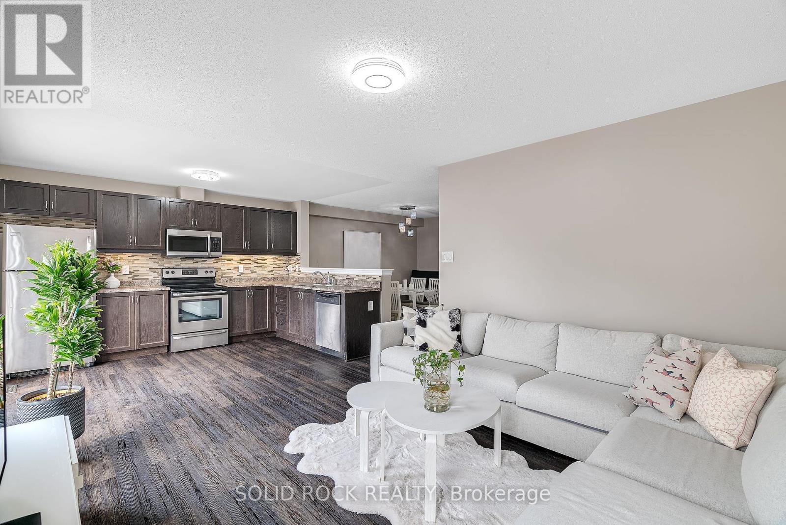 1855 Maple Grove Road, Ottawa, Ontario  K2S 0N9 - Photo 10 - X12198090