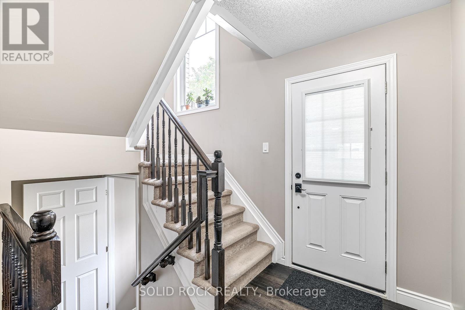1855 Maple Grove Road, Ottawa, Ontario  K2S 0N9 - Photo 3 - X12198090