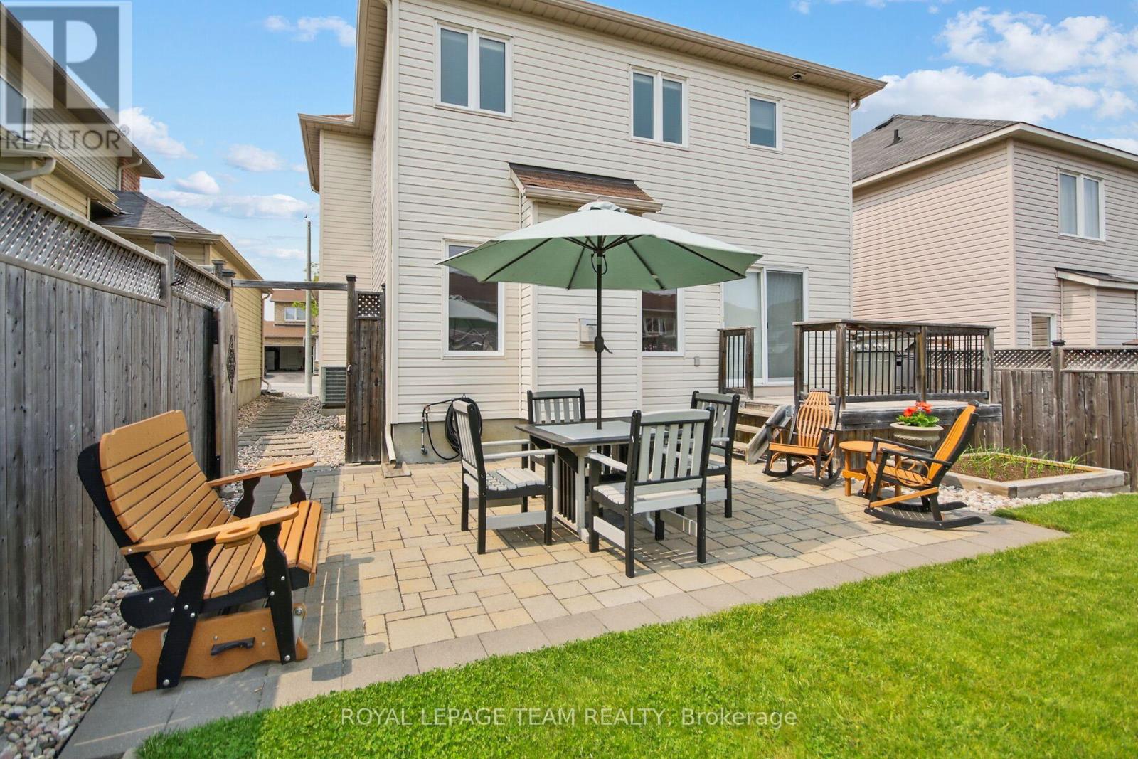 408 Abbeydale Circle, Ottawa, Ontario  K2K 0E8 - Photo 35 - X12198111