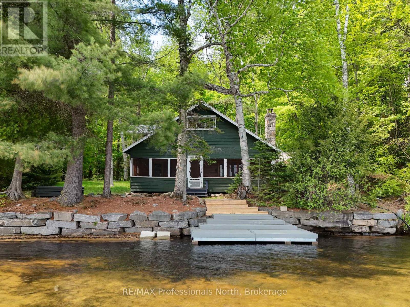 3 - 1411 Billie Bear Road, Lake Of Bays, Ontario  P1H 2J6 - Photo 1 - X12120247