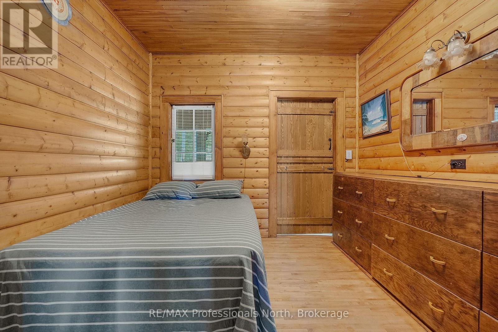 3 - 1411 Billie Bear Road, Lake Of Bays, Ontario  P1H 2J6 - Photo 15 - X12120247