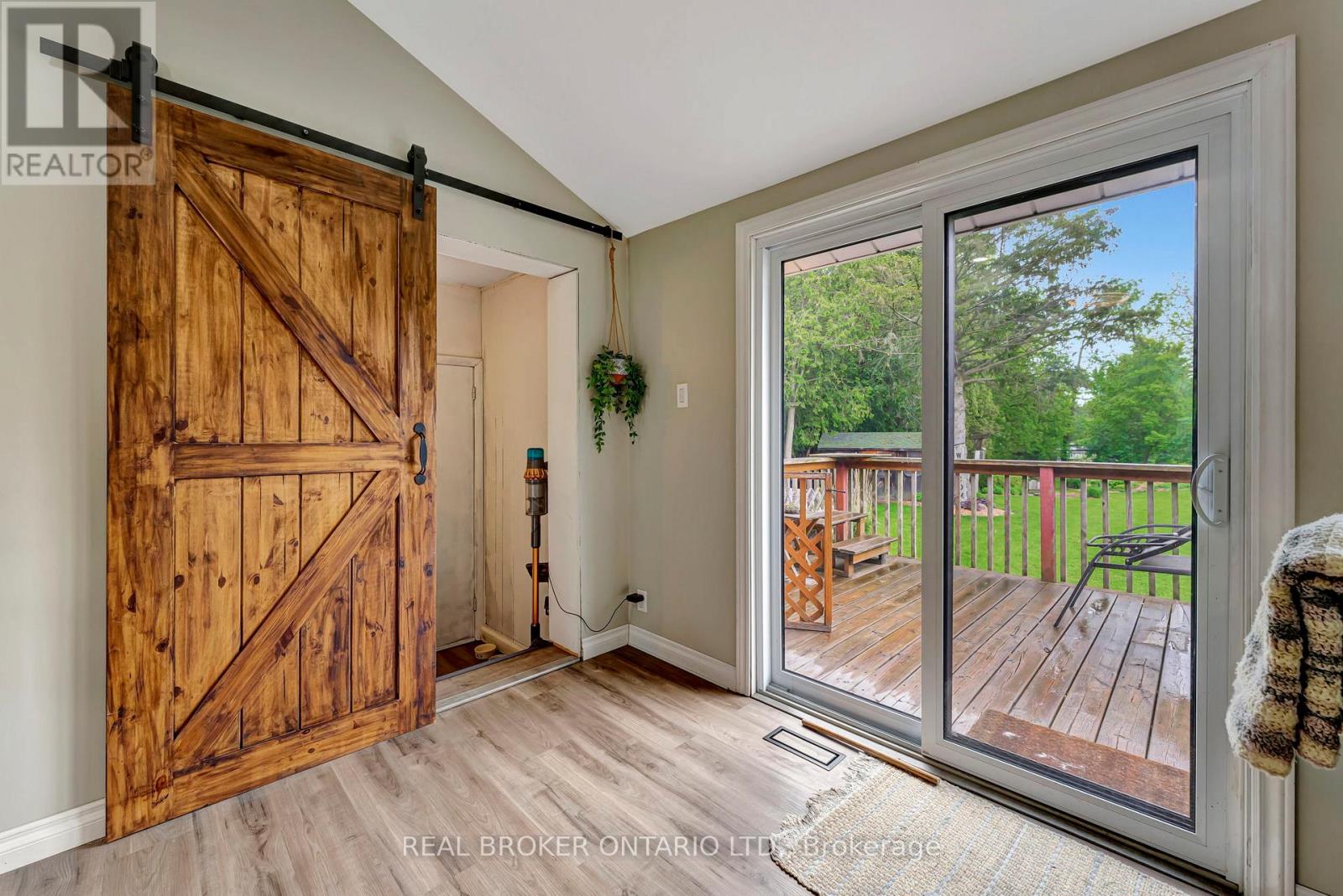 31 Alpha Street, Norfolk, Ontario  N4B 1B1 - Photo 19 - X12191379