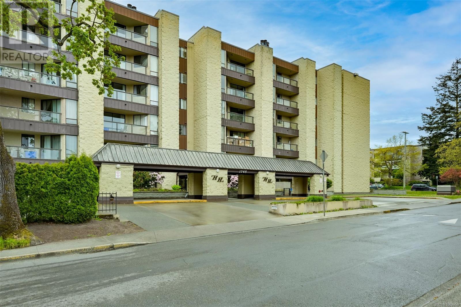 410 1745 Leighton Rd, Victoria, British Columbia