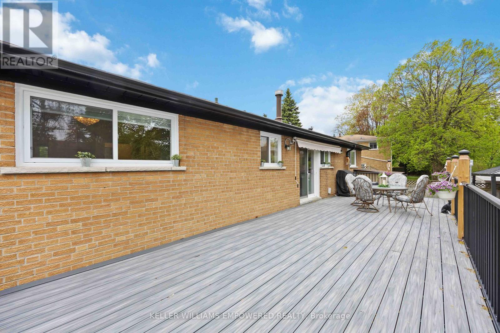 112 Kingslake Road, Toronto, Ontario  M2J 3E8 - Photo 30 - C12198133
