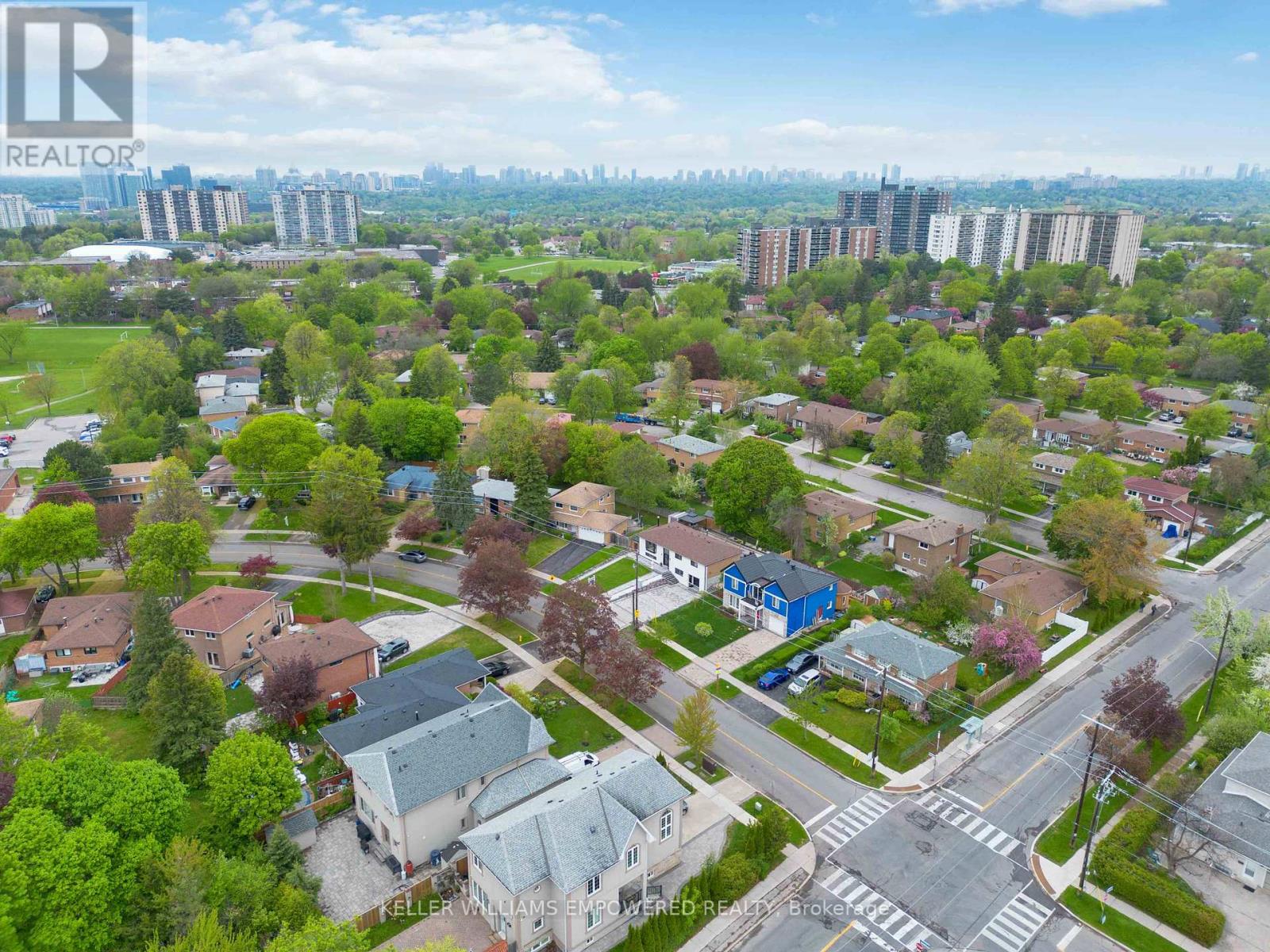 112 Kingslake Road, Toronto (Don Valley Village), Ontario  M2J 3E8 - Photo 6 - C12198133