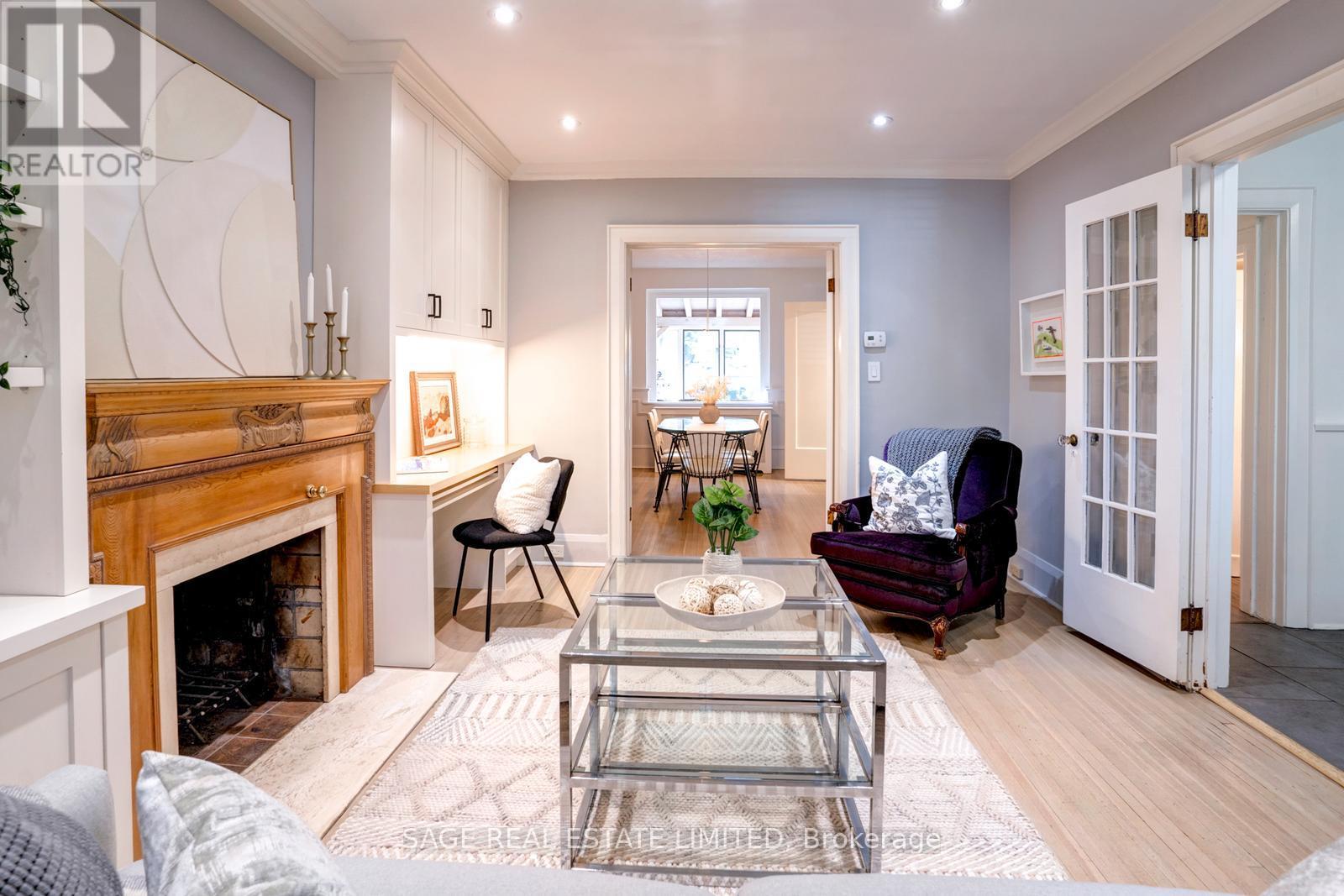 49 Melrose Avenue, Toronto, Ontario  M5M 1Y6 - Photo 12 - C12198174