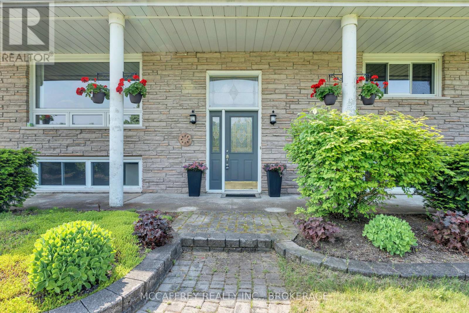 Property at 2118 COUNTY ROAD 9 image 3