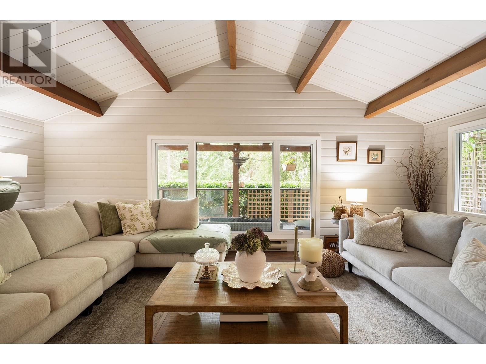 Property at 1565 WHITESAILS DRIVE image 4