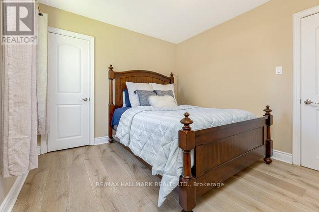 142 Meighen Avenue, Toronto, Ontario  M4B 2H9 - Photo 6 - E12198091