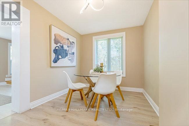 142 Meighen Avenue, Toronto, Ontario  M4B 2H9 - Photo 7 - E12198091