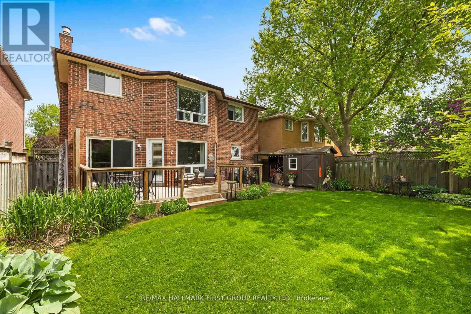1586 Saugeen Drive, Pickering, Ontario  L1V 6K8 - Photo 38 - E12198127