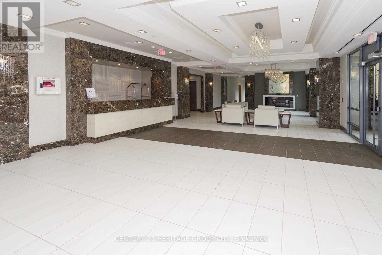 220 - 372 Highway 7 Road E, Richmond Hill, Ontario  L4B 0C6 - Photo 2 - N12198156