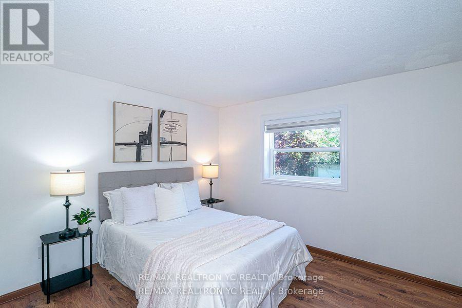 19 Breckonwood Crescent, Markham, Ontario  L3T 5G8 - Photo 30 - N12198158