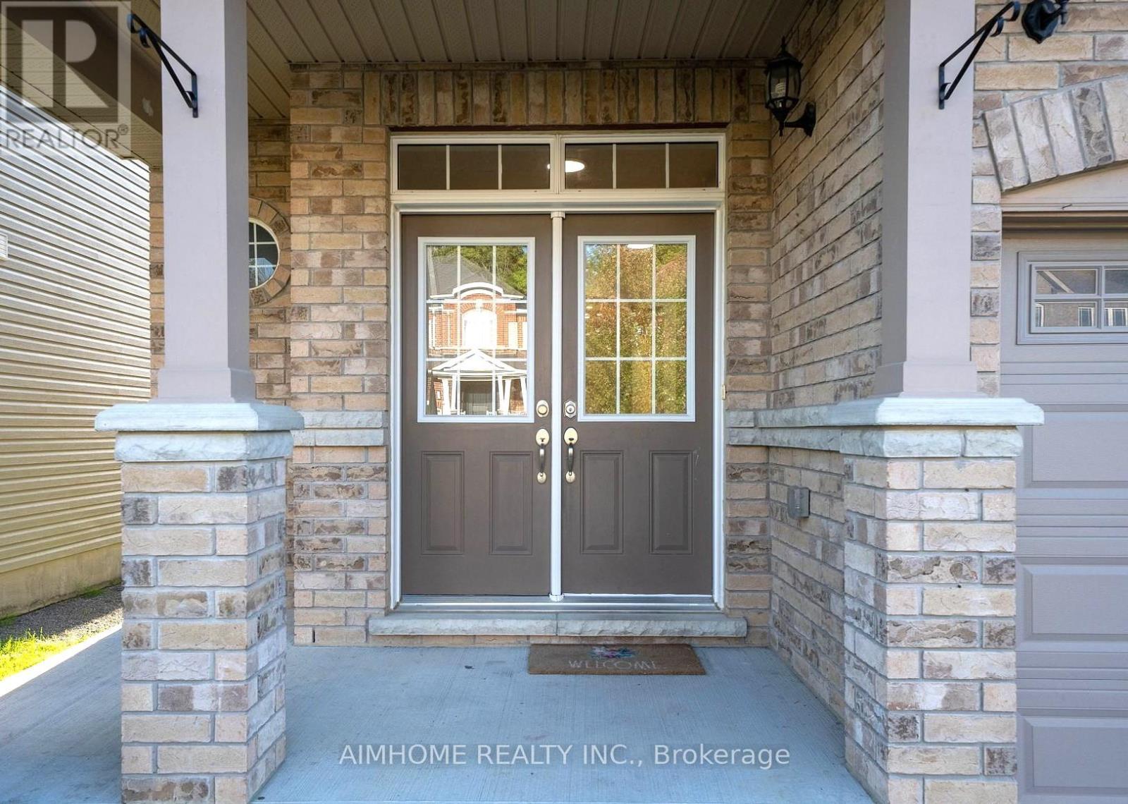 Property at 29 BAMBURG STREET N image 2