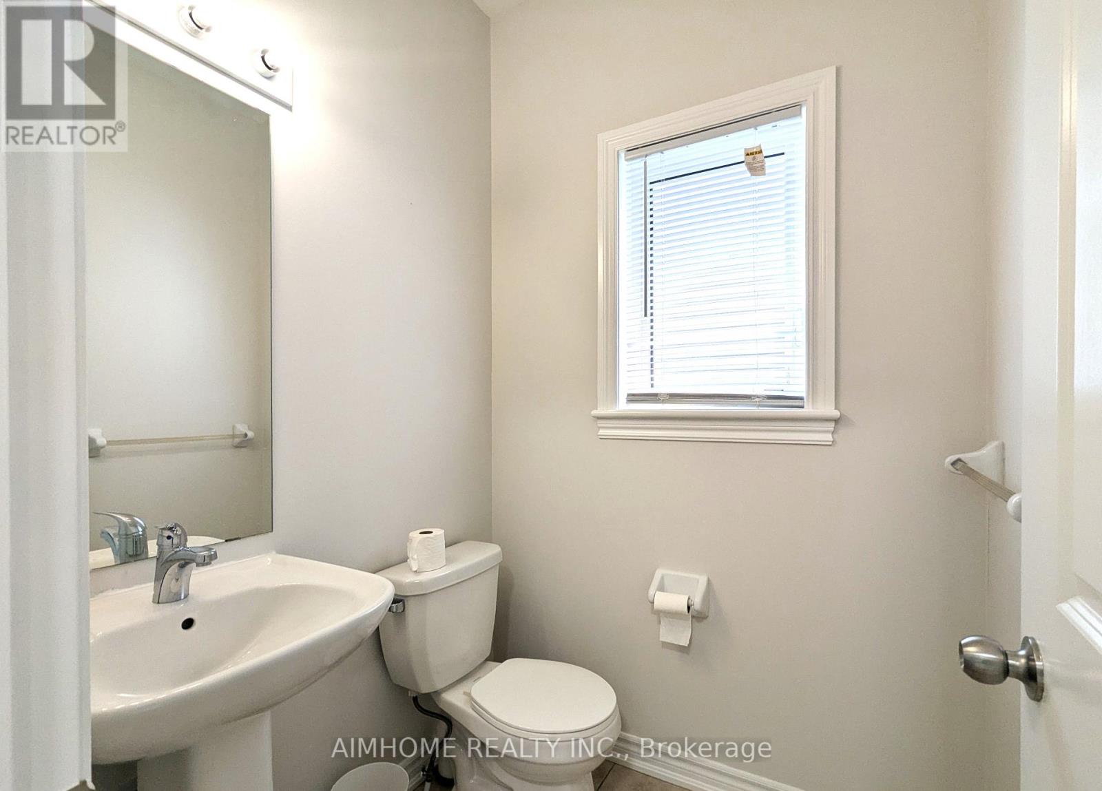 29 Bamburg Street N, Georgina (Sutton & Jackson's Point), Ontario  L0E 1R0 - Photo 35 - N12198184