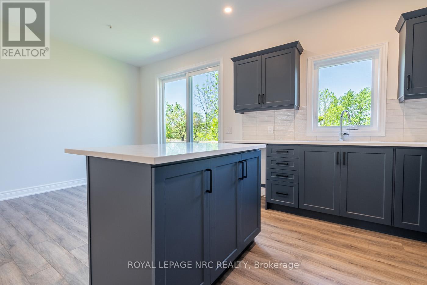 5 - 121a Moffatt Street, St. Catharines, Ontario  L2P 0E8 - Photo 16 - X12198292